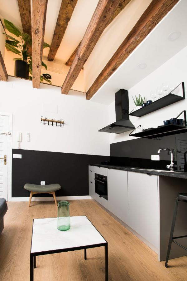 Redondilla Apartment Madrid Esterno foto